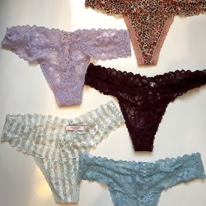 Victoria’s Secret lace thong set